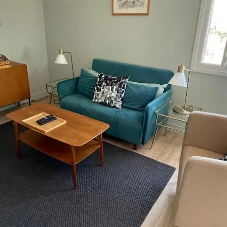Apartment Vue Sur Rade: élégant Climatisé Au Cœur De Historique Toulon